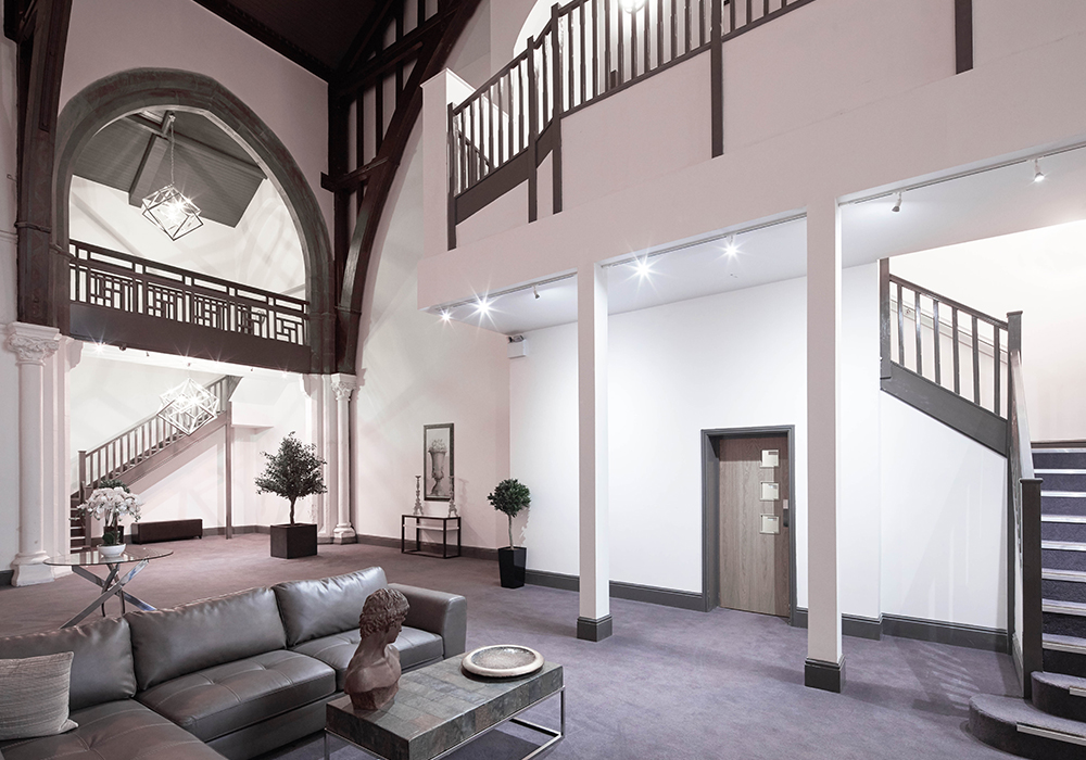 PJL-Website_Blog_LancasterFoyer_1000x700_Mini